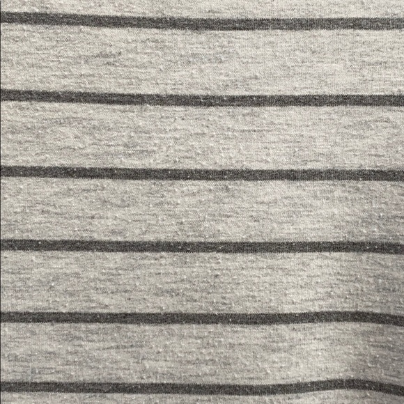 Gray striped long sleeve tunic - Picture 2 of 4